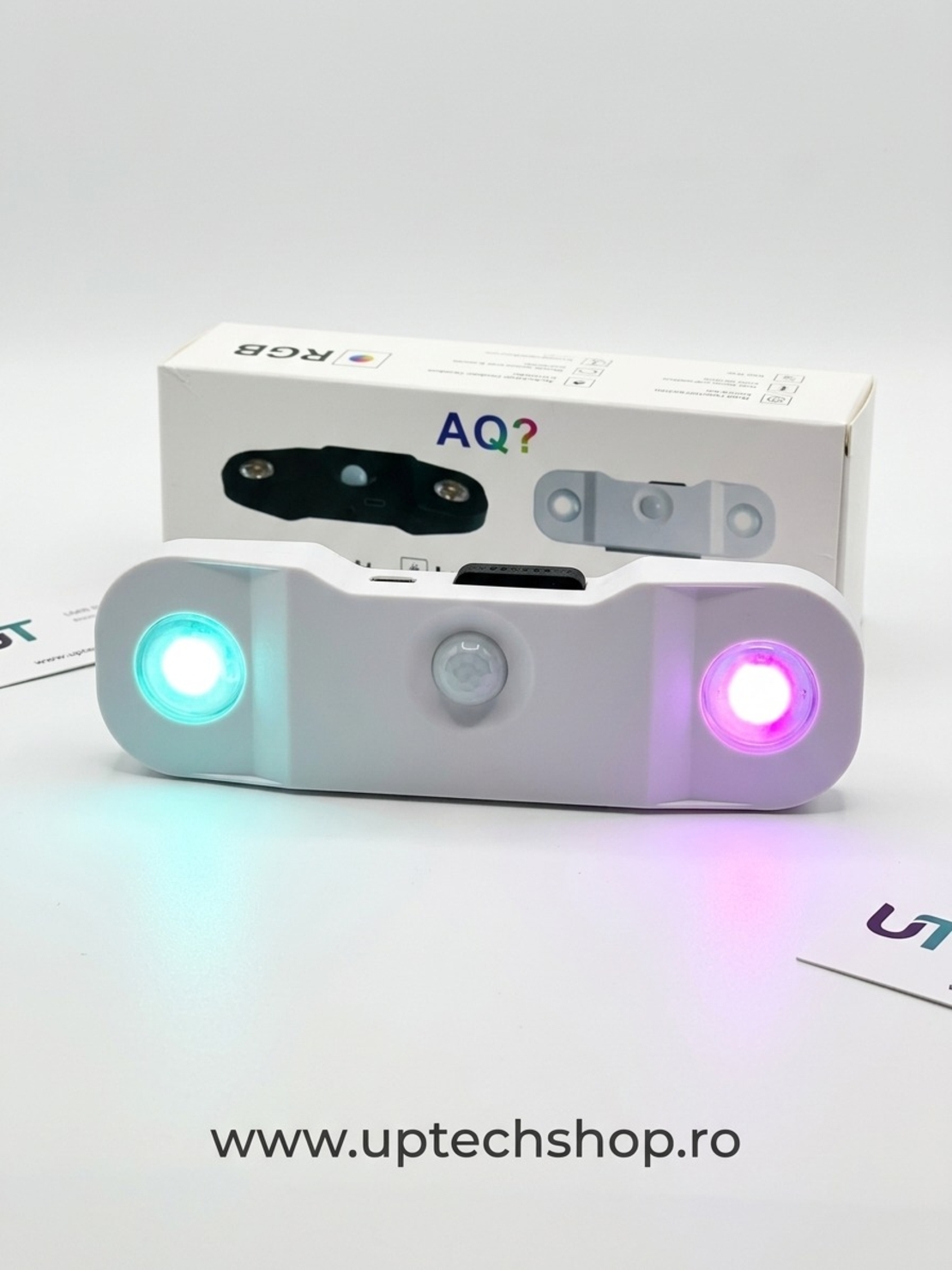 Lumină magnetică LED cu senzor de mișcare RGB