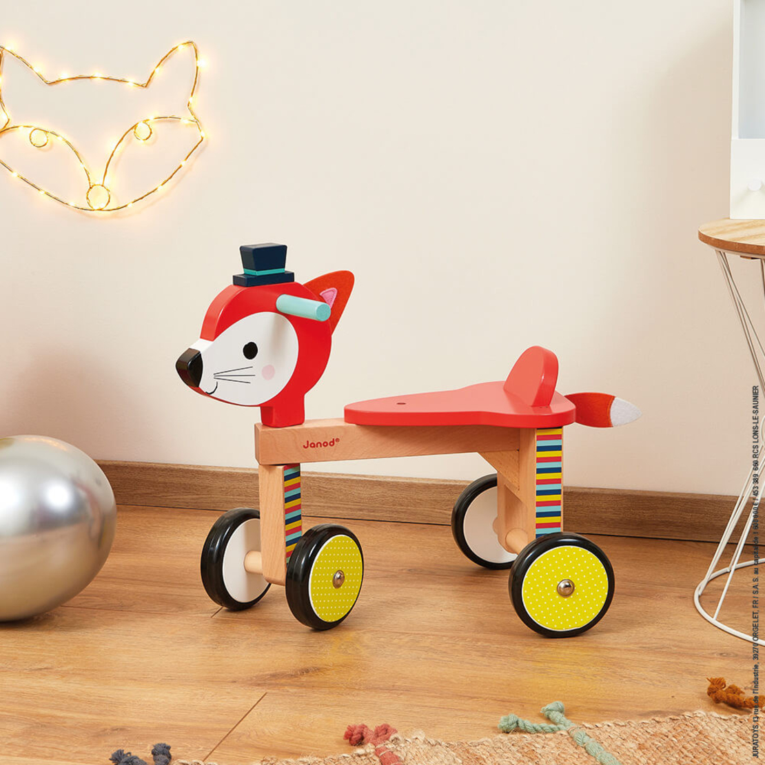 Bicicletǎ din lemn fără pedale Janod - Vulpița Baby Forest, 12-36 luni