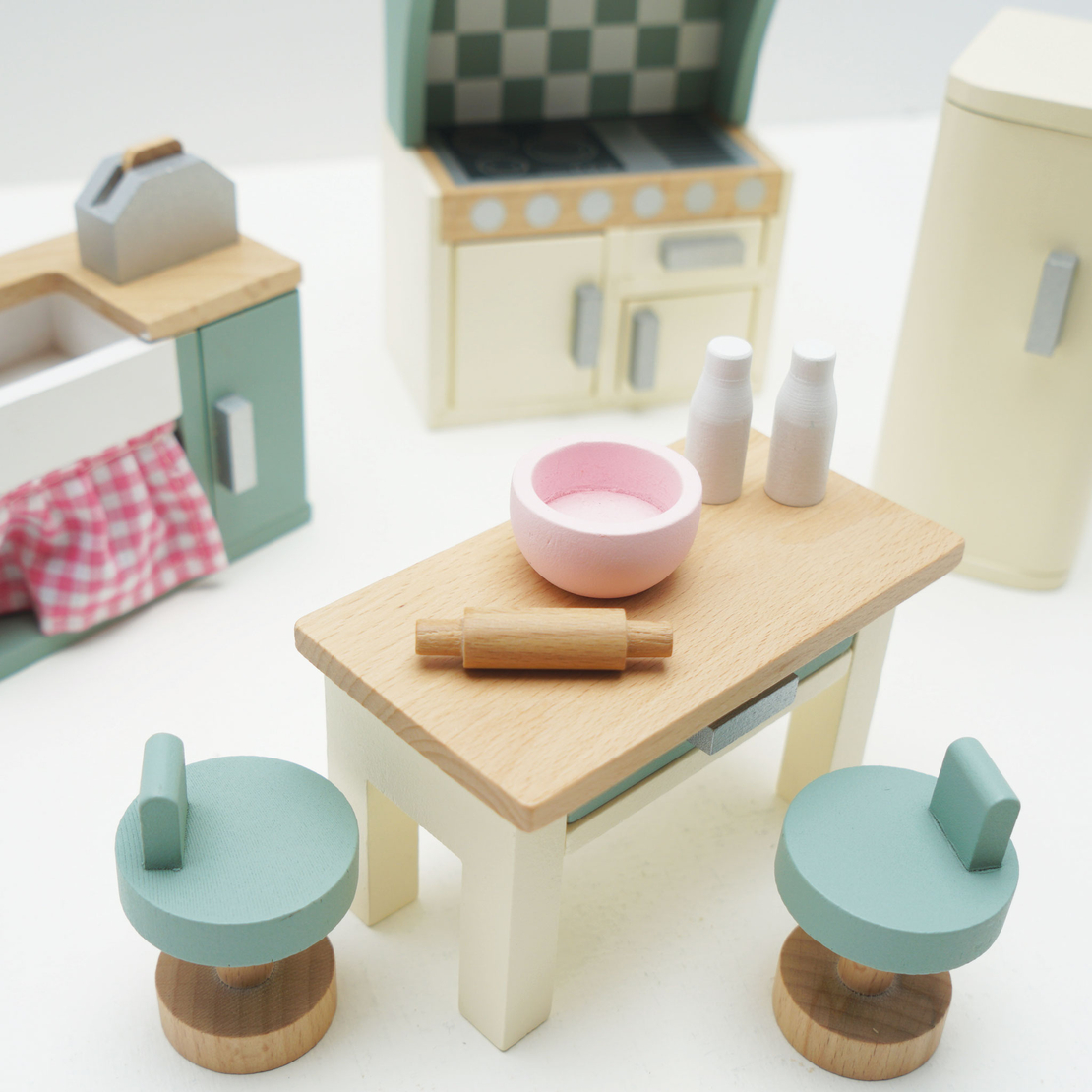 Mobilier pentru casuta, Le Toy Van, bucatarie Daisylane, din lemn