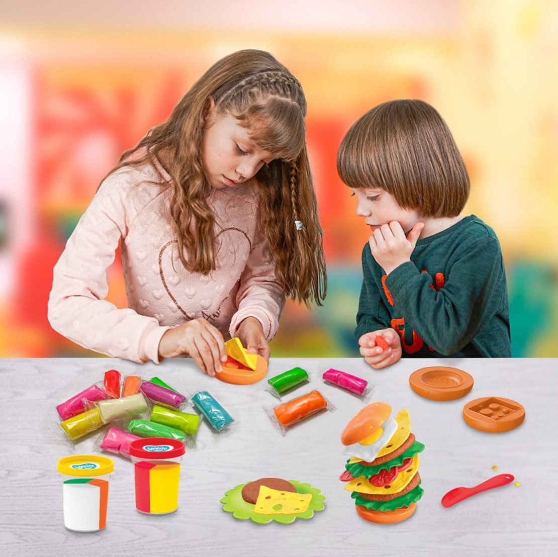 Set creativ de modelaj OKTO Clay Burger Time, include aluat multicolor, matrita pentru burger si accesorii, 3 ani+