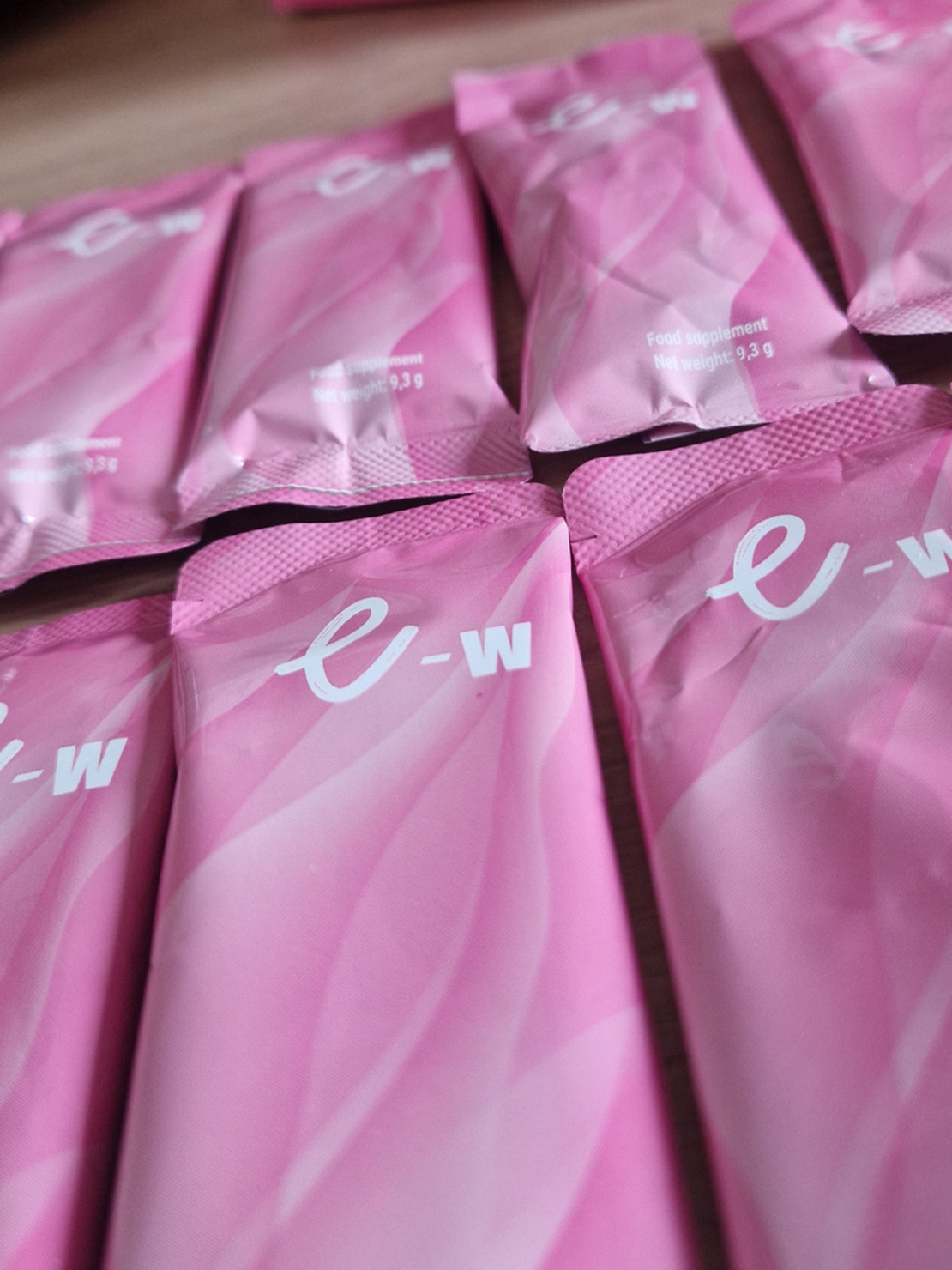 Essential Woman  - Multifunctional pentru Femei - Supliment Premium