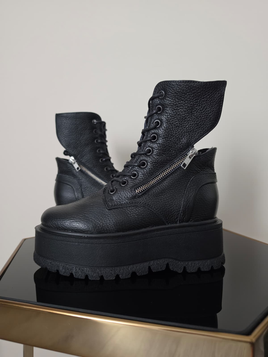 Ghete Roxie-Negru Bizon