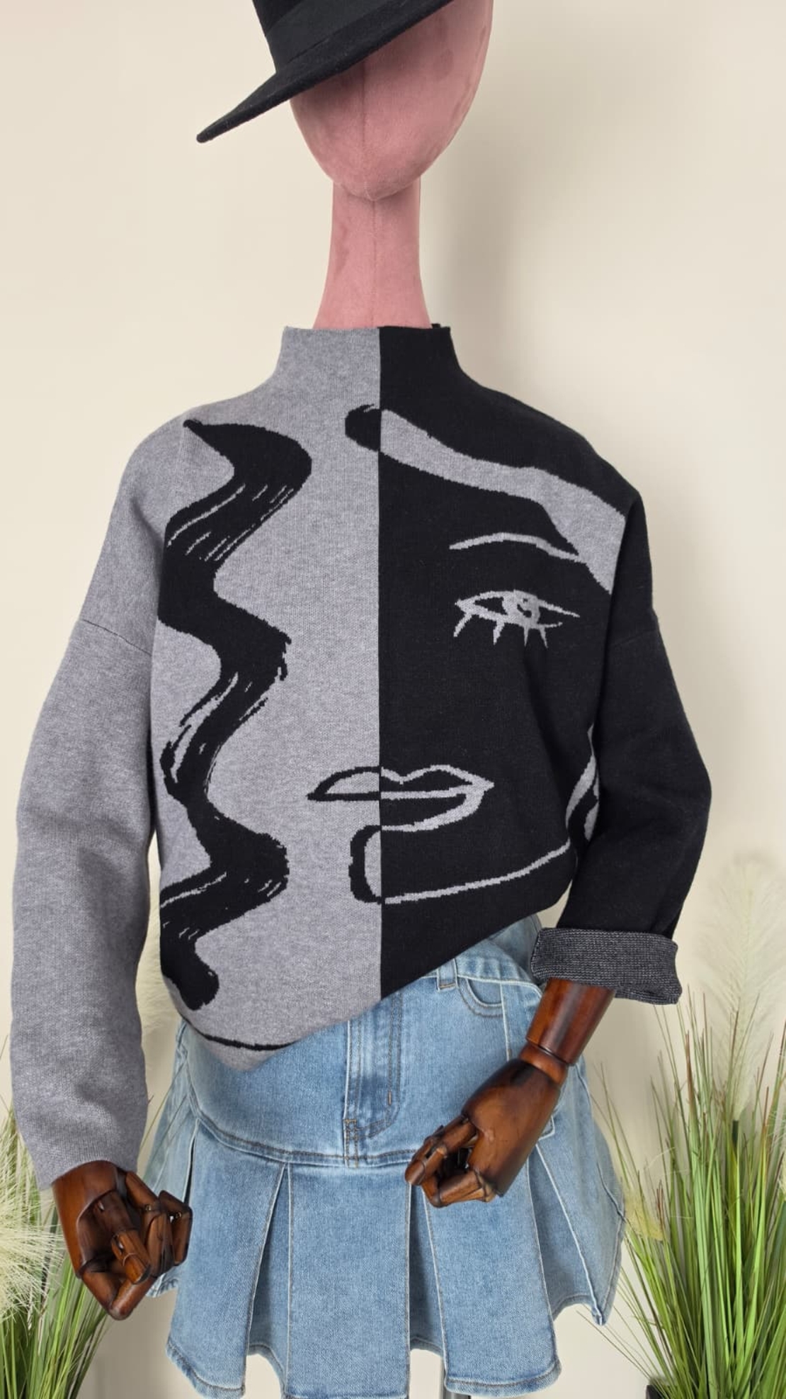 Pulover Jacquard Faces of Art-Negru