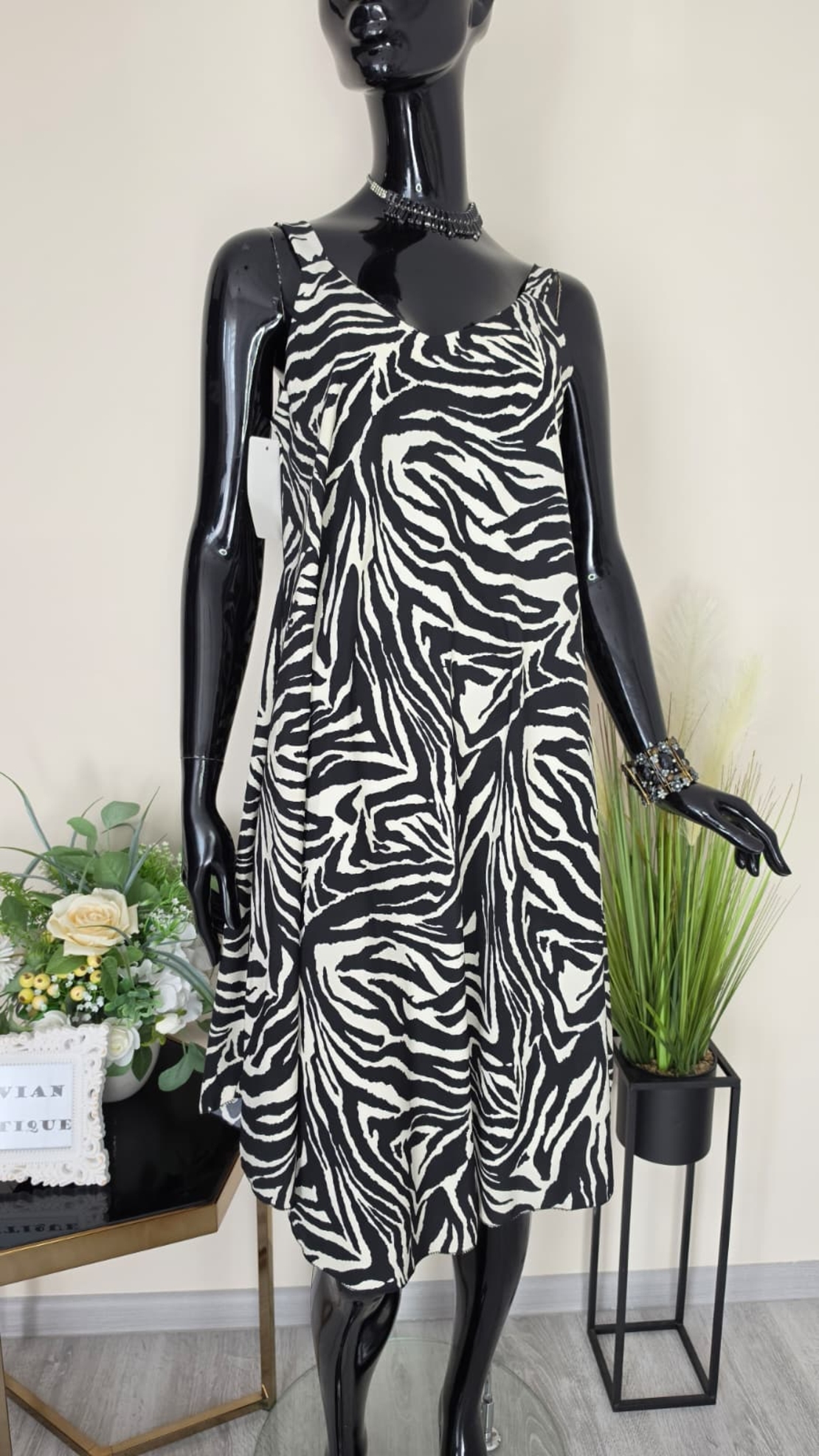 Rochie Midi Wild