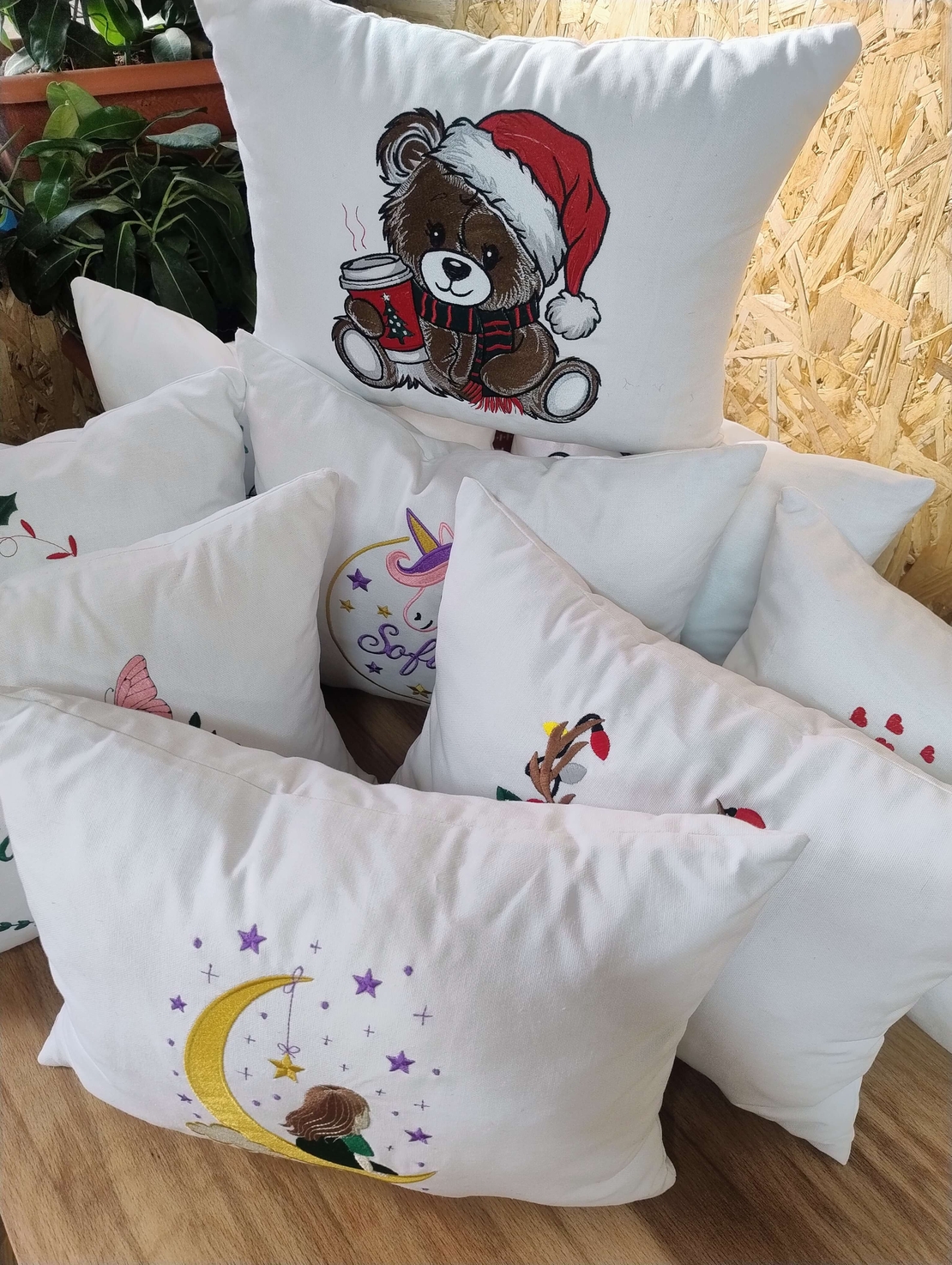 Pernă decorativă pentru copii cu trenuleț și nume personalizat – AYA Home