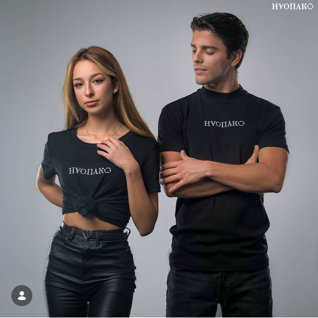 Contrast Signature Tee