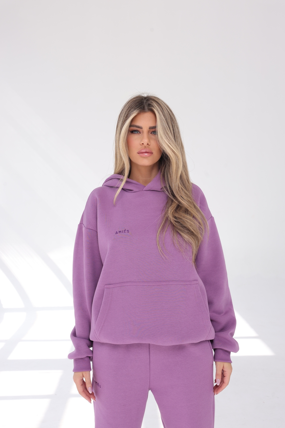 VIOLET