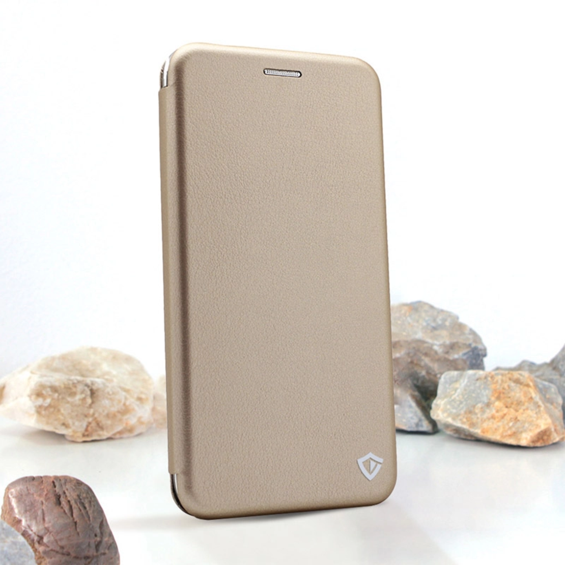 Maska na preklop Teracell Flip Premium za iPhone 15 zlatna