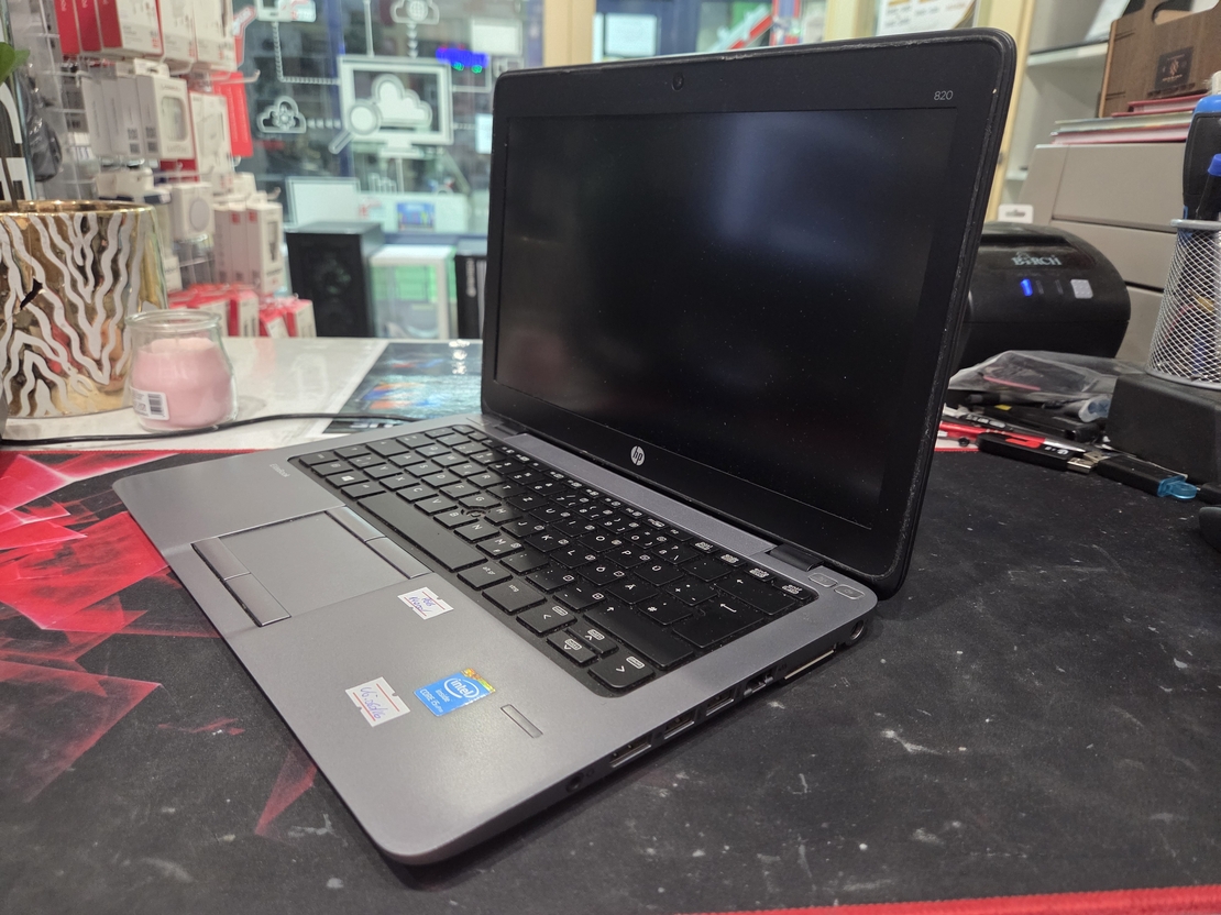 3 HP EliteBook 820 12.5/Intel i5 4300U 2.9GHz/8GB DDR3l/128GB SSD