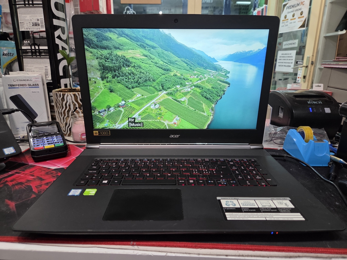 Acer V17 Nitro 17.3/i7 6700HQ 3.5GHz/16GB DDR4/SSD + HDD