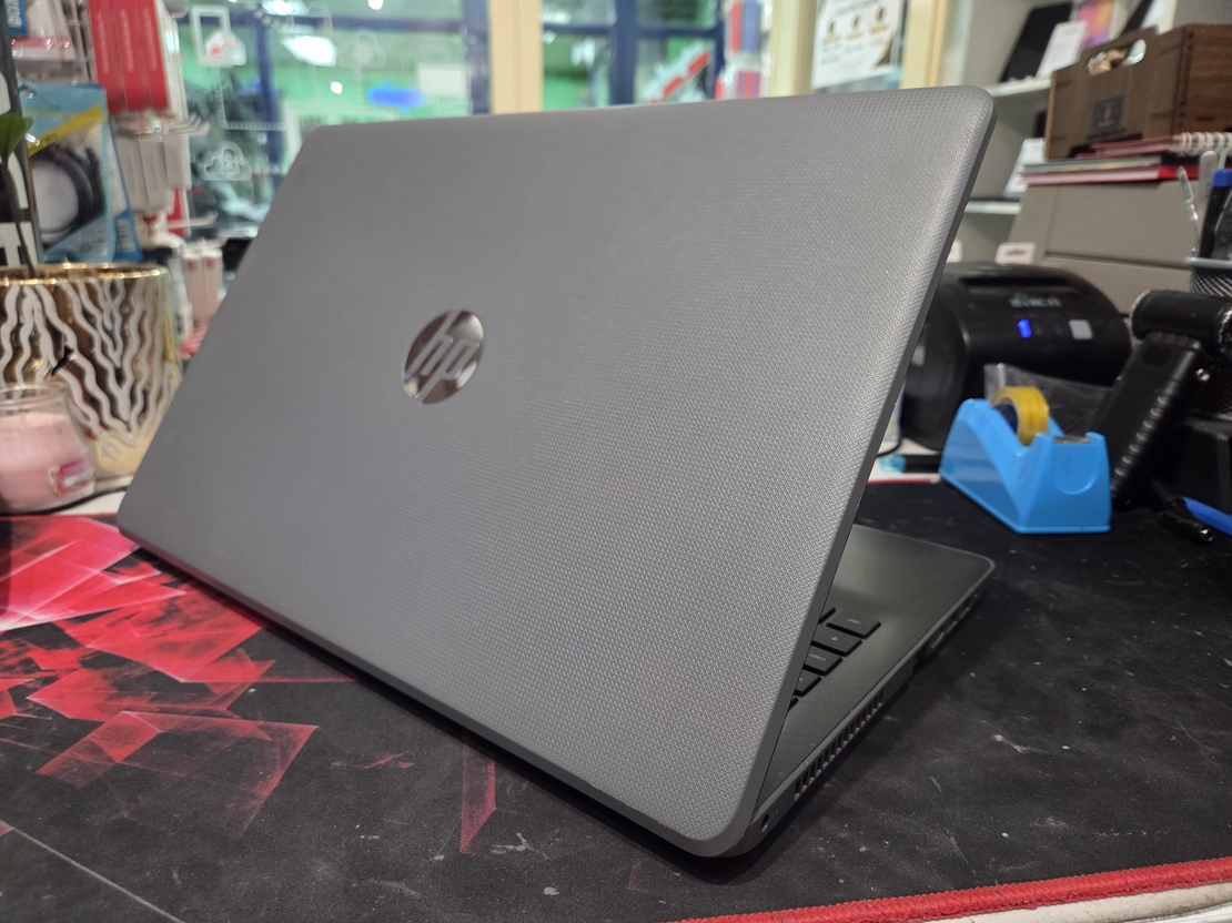 HP 15-bs061nm 15.6/Celeron N3060 2.46GHz/4GB DDR3/120GB SSD