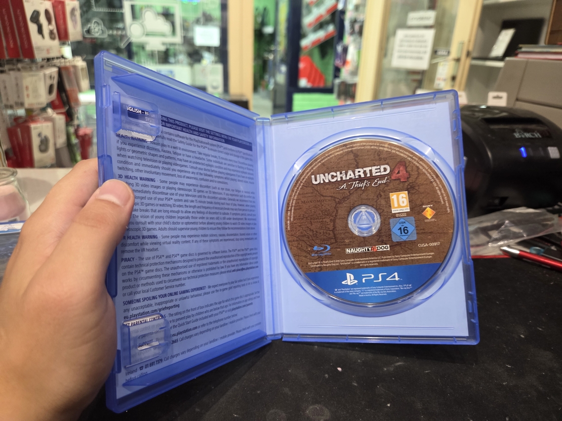 Uncharted 4 A Thiefs End PS4