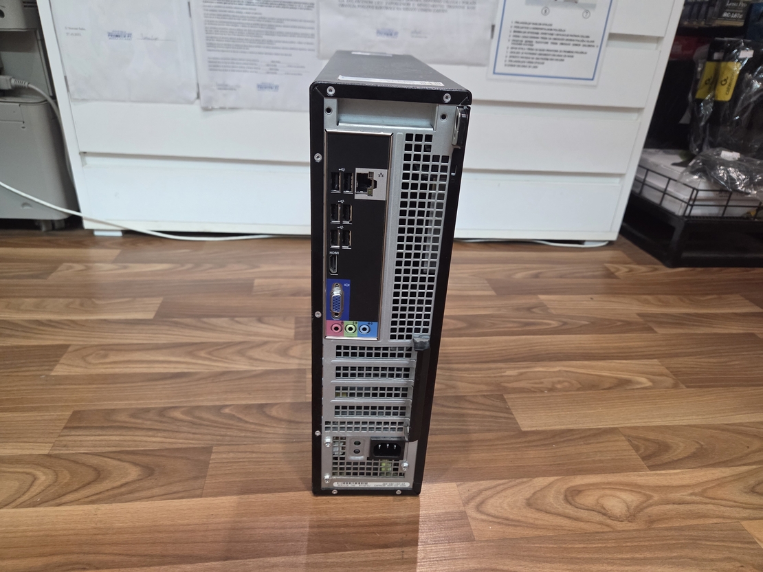 Dell Optiplex 390 350w/intel Pentium G640 2.8GHz/8GB DDR3/SSD + HDD