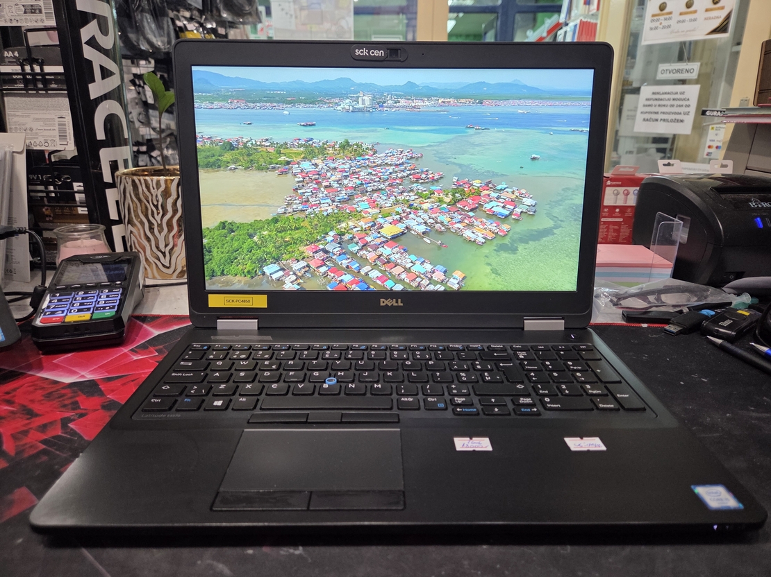 Dell Latitude E5570 15.6/i5 6300U 3.0GHz/8GB DDR4/256GB SSD