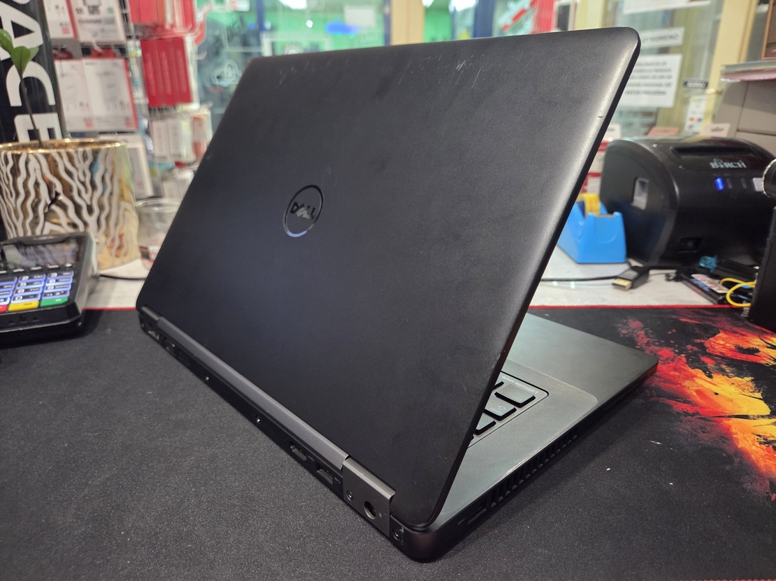 Dell Latitude E5470 14/i7 6820HQ 3.6GHz/16GB DDR4/256GB SSD