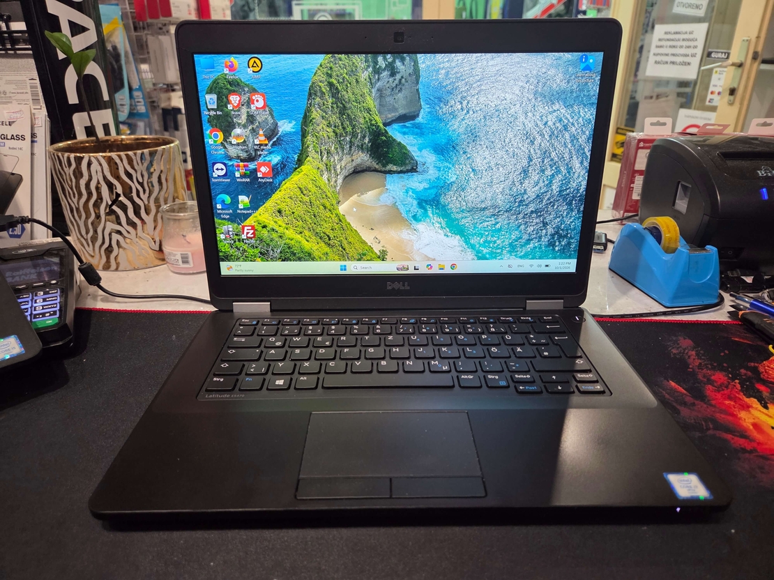 Dell Latitude E5470 14/i7 6820HQ 3.6GHz/8GB DDR4/256GB M.2