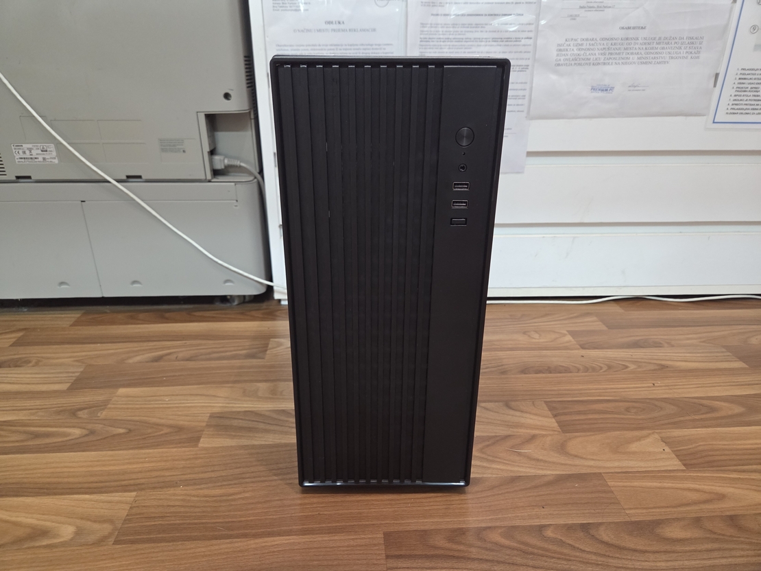 Desktop PC 500w/Intel J1900 2.42GHz/8GB DDR3/120GB SSD