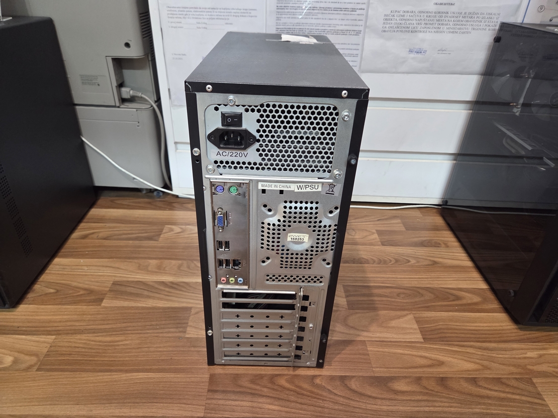Desktop PC Racunar 500w/Athlon X2 270 3.4GHz/8GB DDR3/SSD+HDD