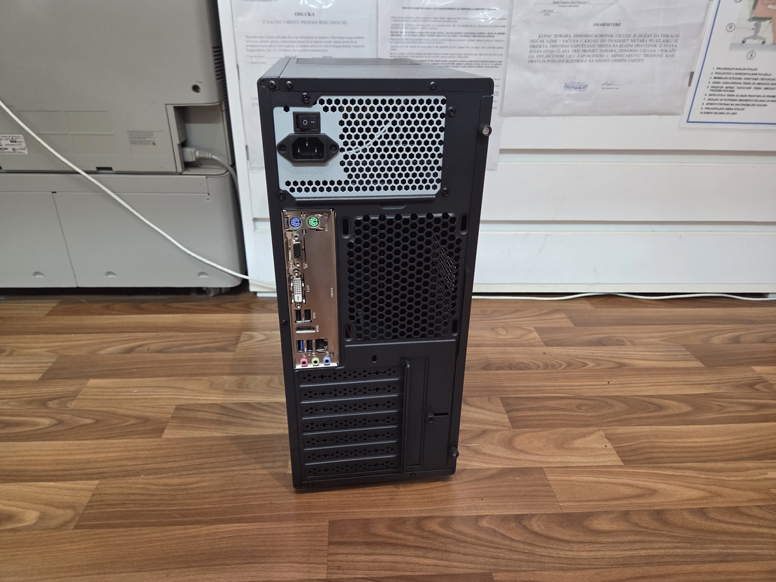 Desktop PC 500w/Intel J1900 2.42GHz/8GB DDR3/120GB SSD