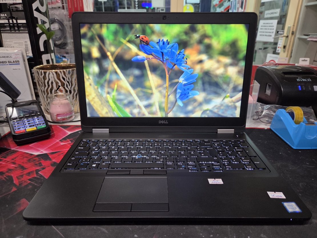 Dell Latitude 5570 15.6/i5 6200U 2.8GHz/8GB DDR4/256GB SSD