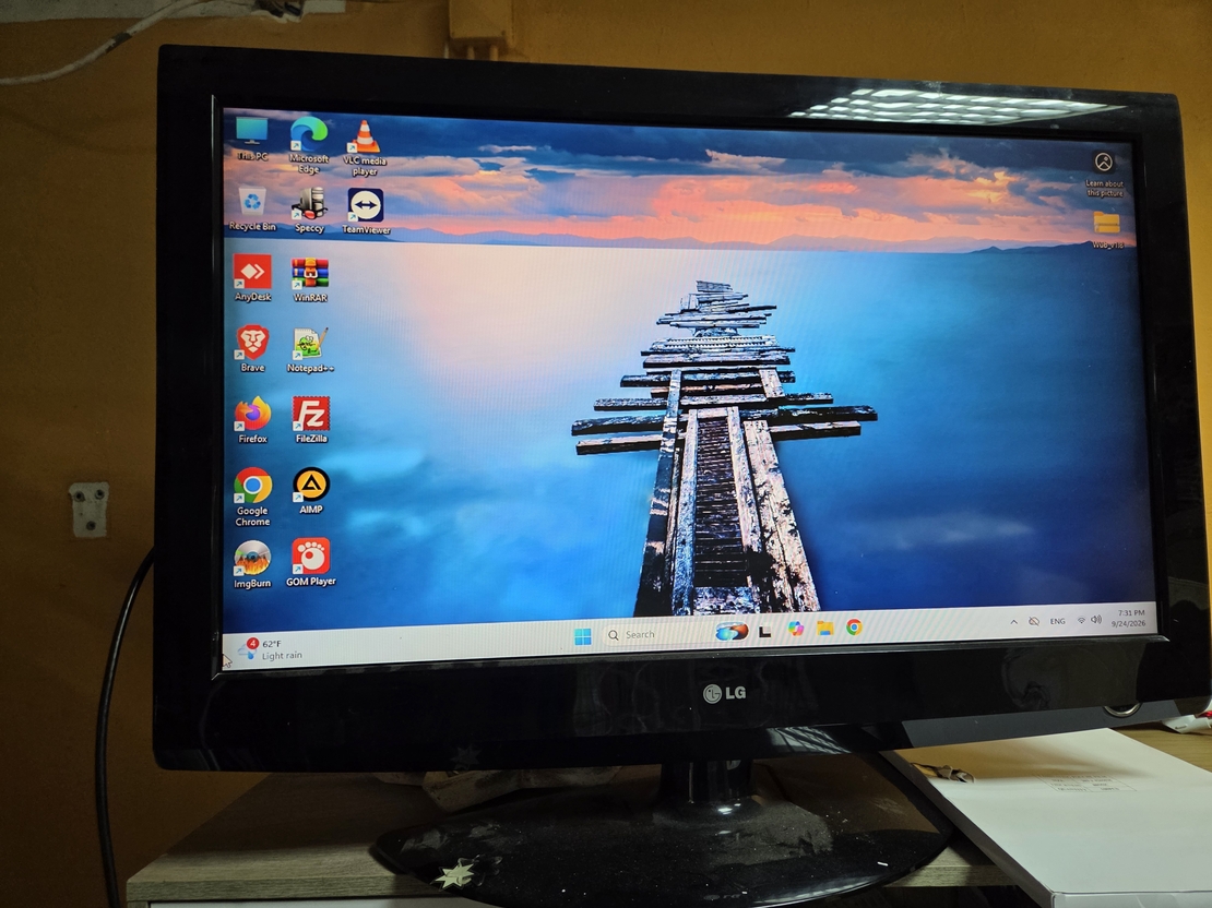 6 Gaming PC 650W/Intel i5 9400f 4.1GHz/16GB DDR4/RX 580 8GB