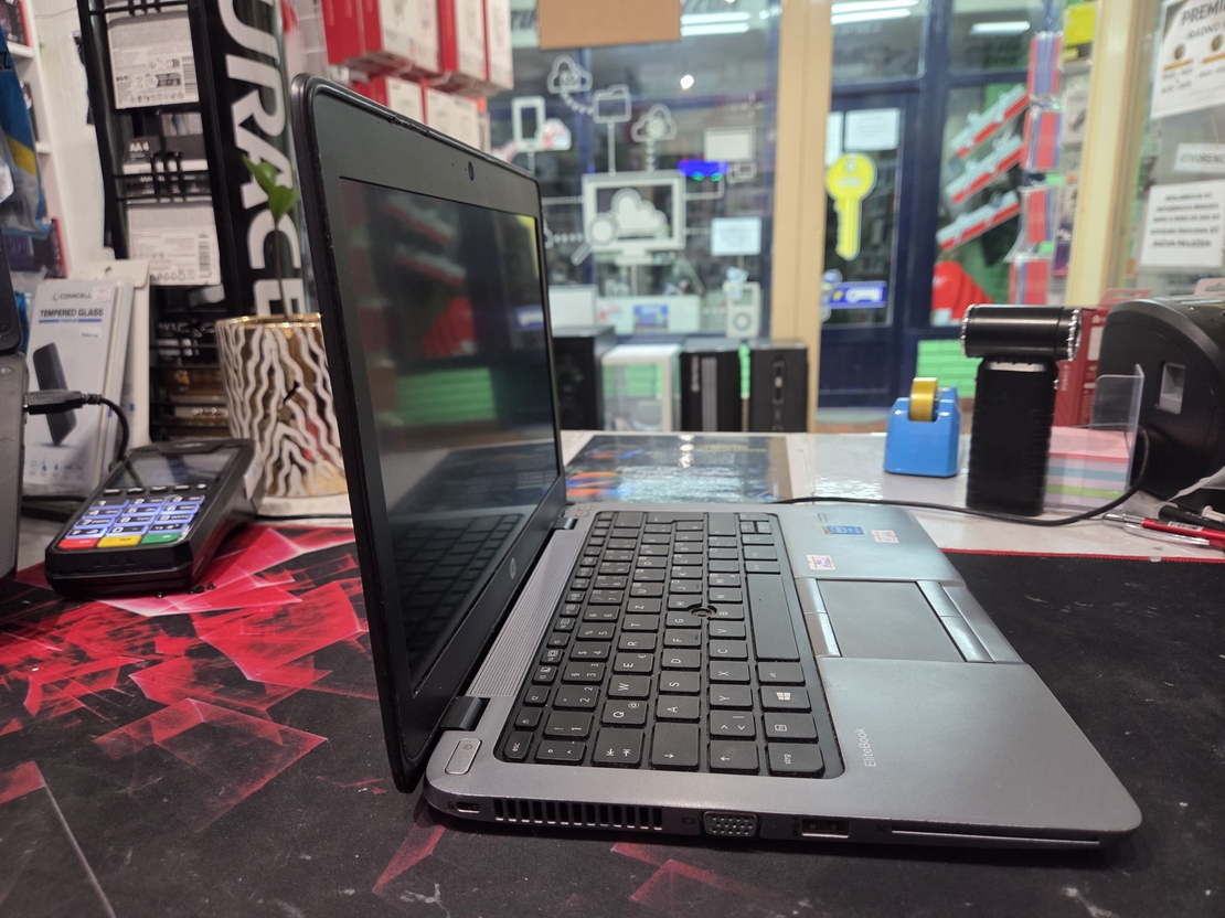 3 HP EliteBook 820 12.5/Intel i5 4300U 2.9GHz/8GB DDR3l/128GB SSD