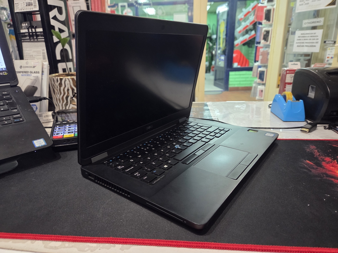 Dell Latitude E5470 14/i7 6820HQ 3.6GHz/16GB DDR4/256GB SSD