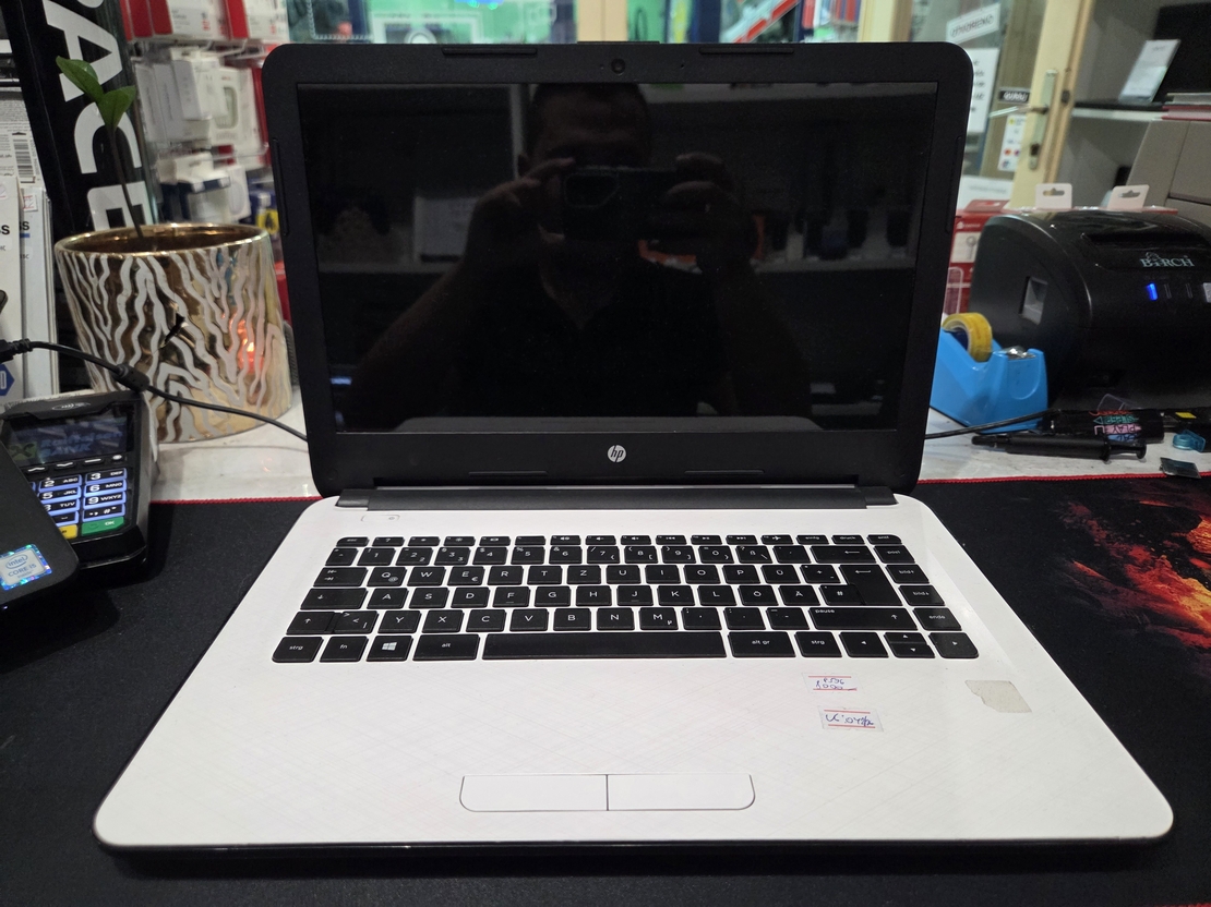 HP 14-ac101ng 14/Celeron N3050 2x1.6GHz/2GB DDR3/32GB SSD