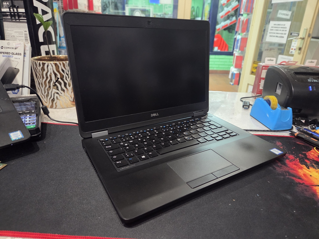 Dell Latitude E5470 14/i7 6820HQ 3.6GHz/8GB DDR4/256GB M.2