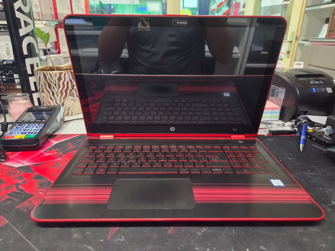 HP 15-bk002ng 15.6/i5 6200U 2.8GHz/8GB DDR4/128GB SSD