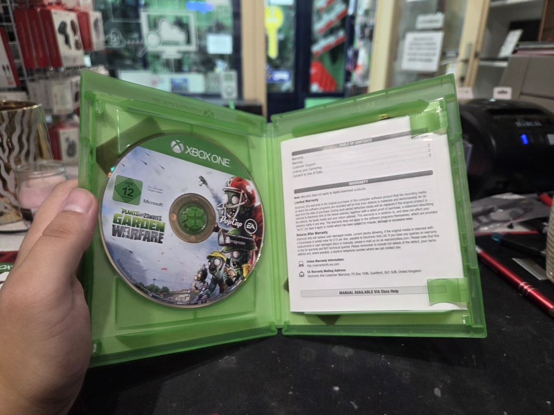 Plants VS Zombies Garden Warfare Xbox One