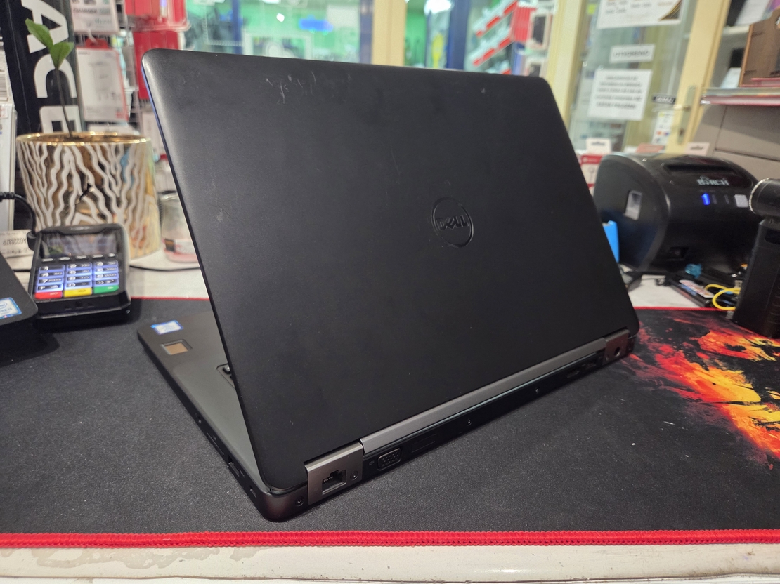 Dell Latitude E5470 14/i7 6820HQ 3.6GHz/16GB DDR4/256GB SSD
