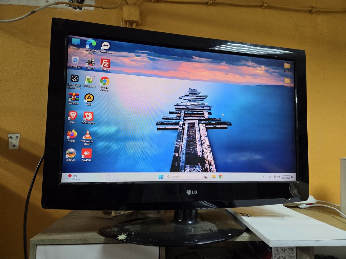 HP 280 G2/ intel i3 6100 3.7GHz/8GB DDR4/2GB R5 430