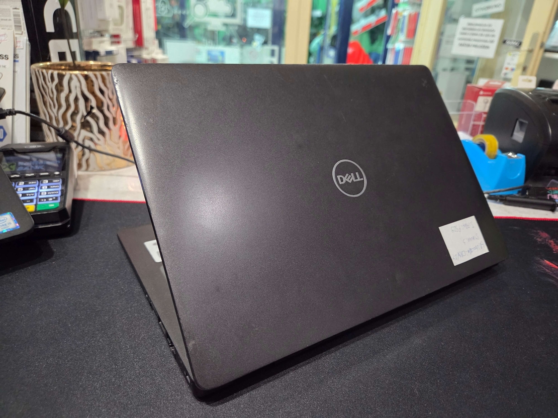 Dell Latitude 7390 13.3/i7 8665U 4.8GHz/8GB DDR4/128GB SSD