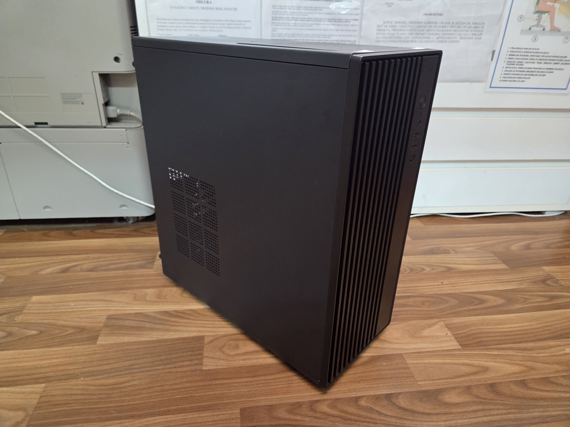 Desktop PC 500w/Intel J1900 2.42GHz/8GB DDR3/120GB SSD