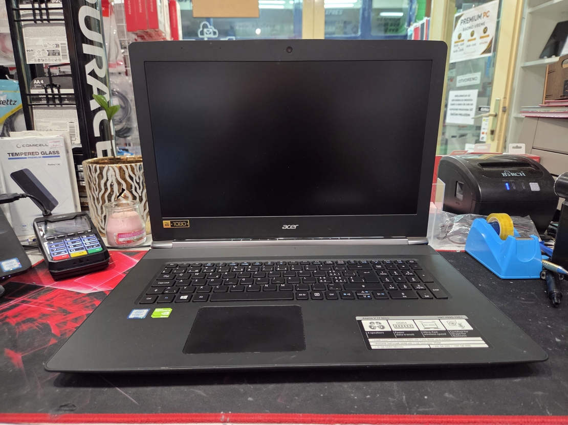 Acer V17 Nitro 17.3/i7 6700HQ 3.5GHz/16GB DDR4/SSD + HDD