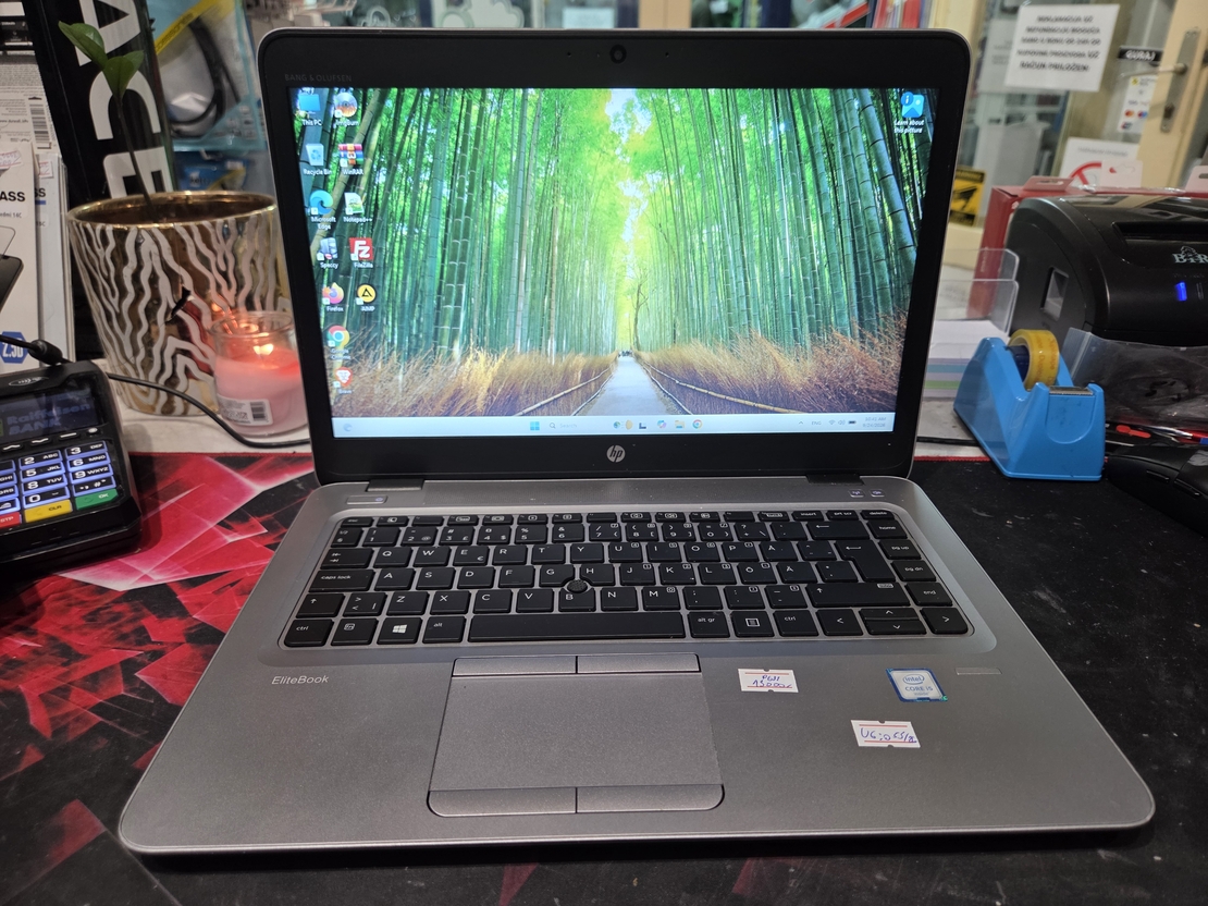 2 HP EliteBook 840 G3 14/Intel i5 6200 2.8GHz/8GB DDR4/128GB SSD