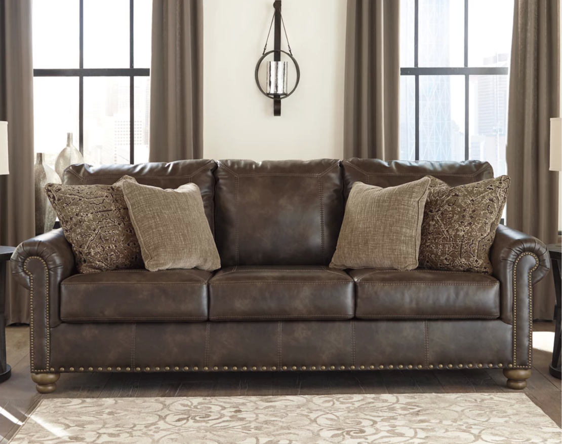 Прямой диван Таддео