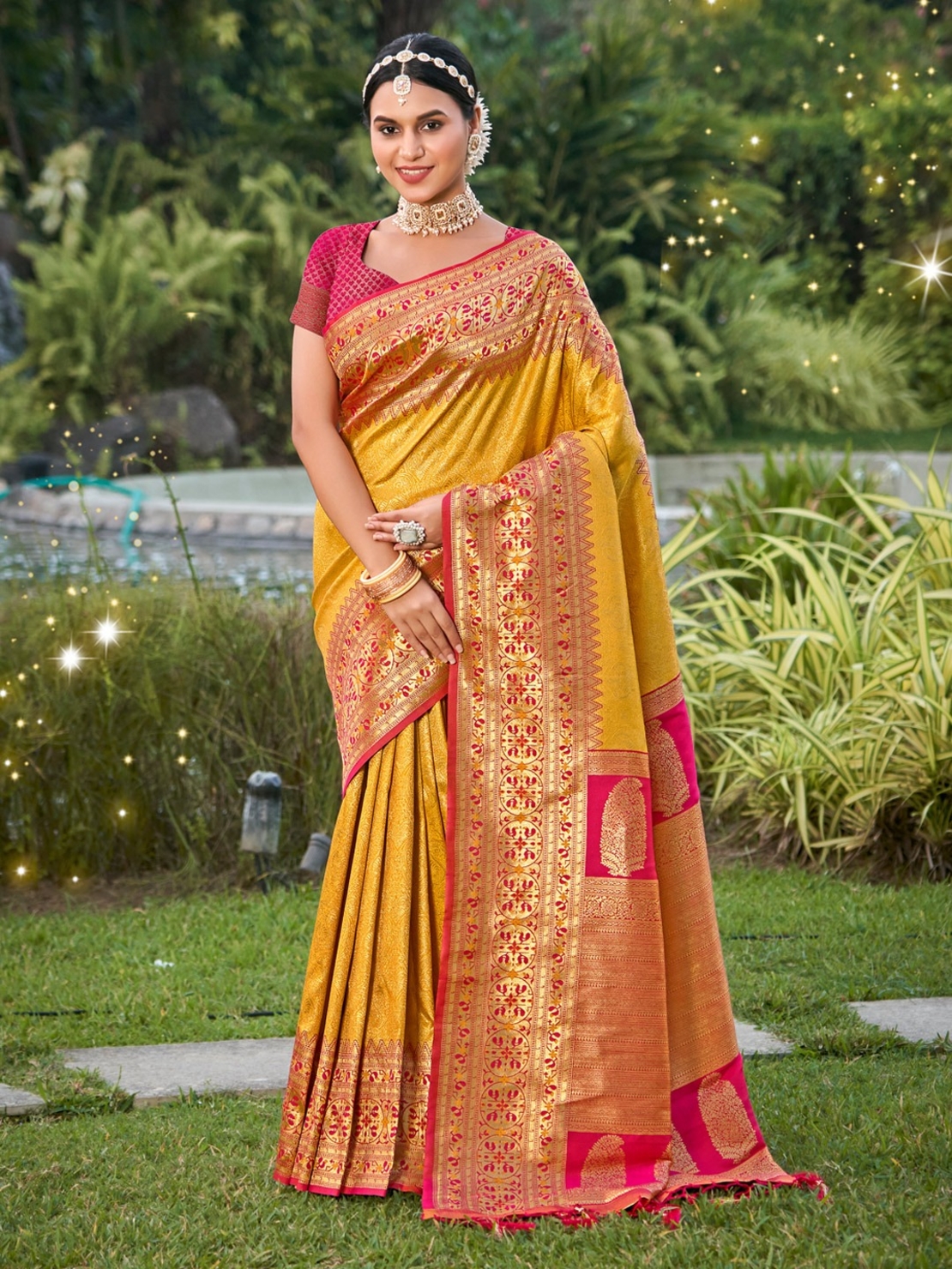 SAREE