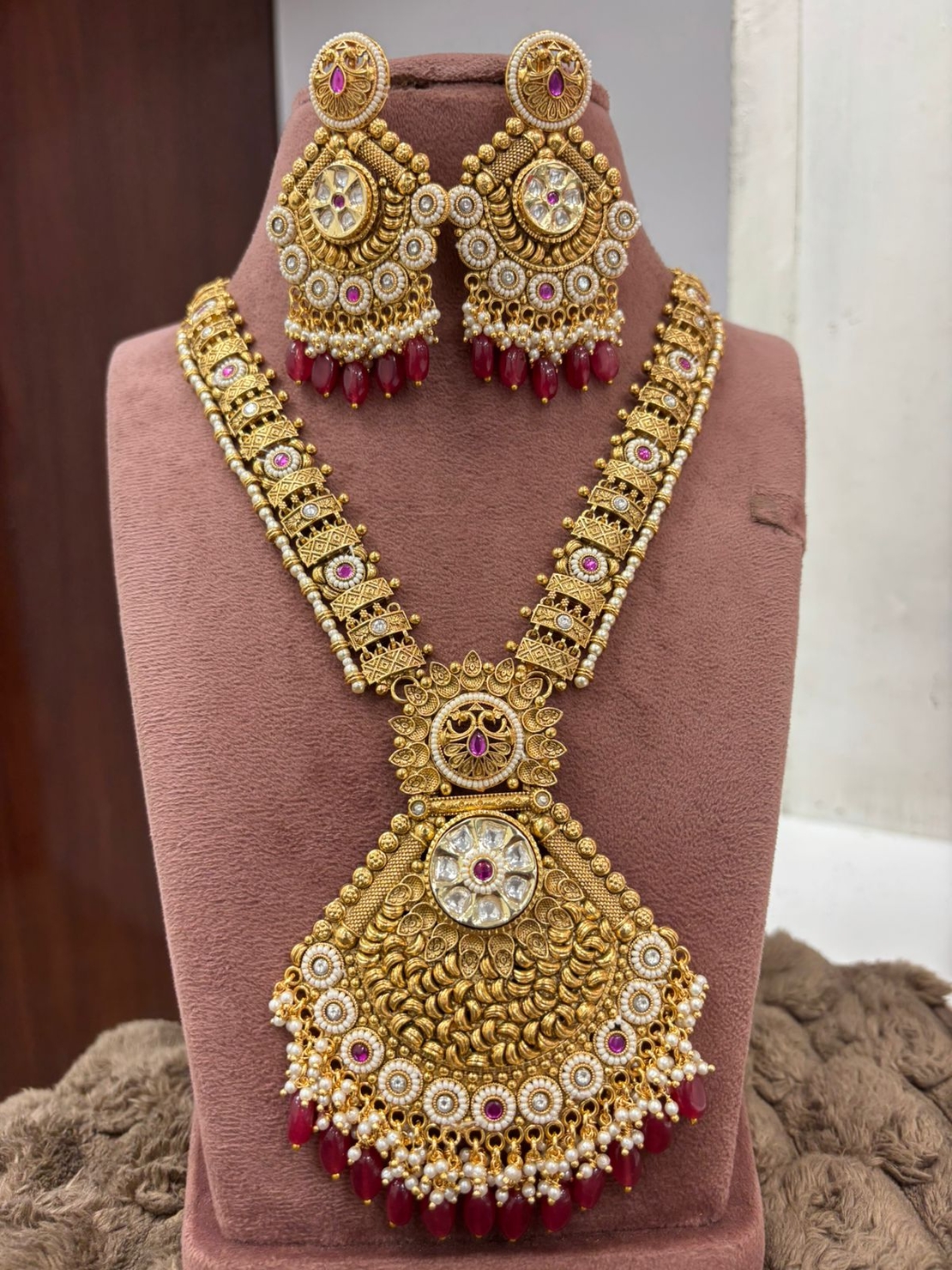 High Gold Jewelry