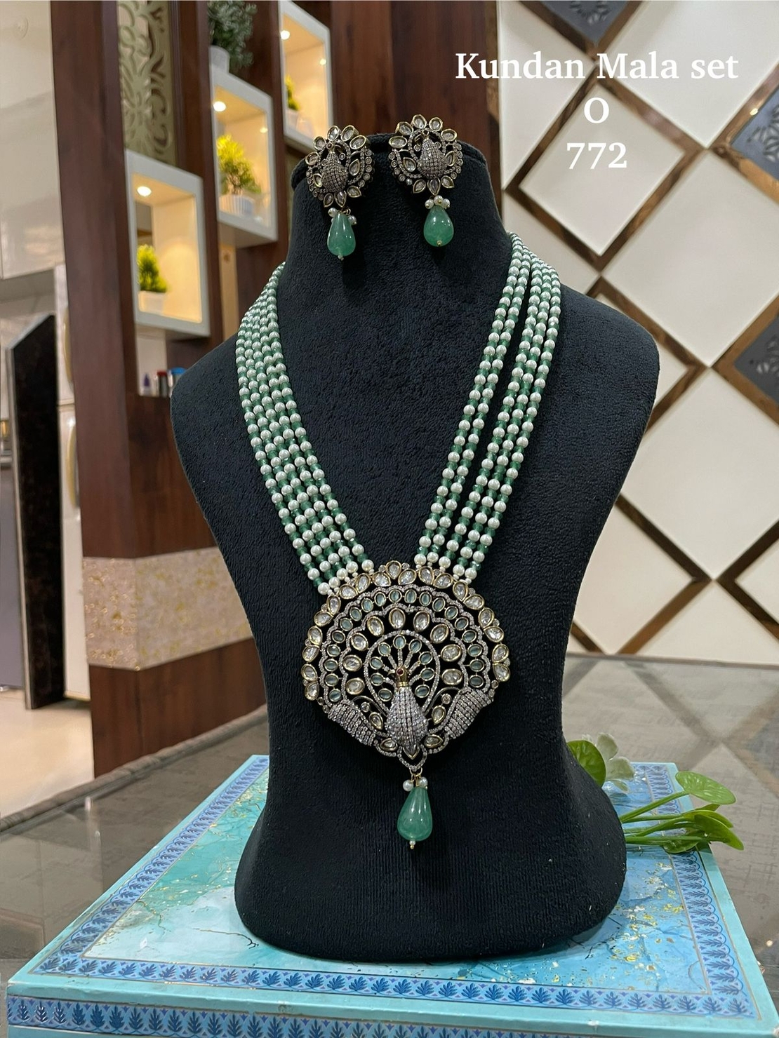 Kundan Mala