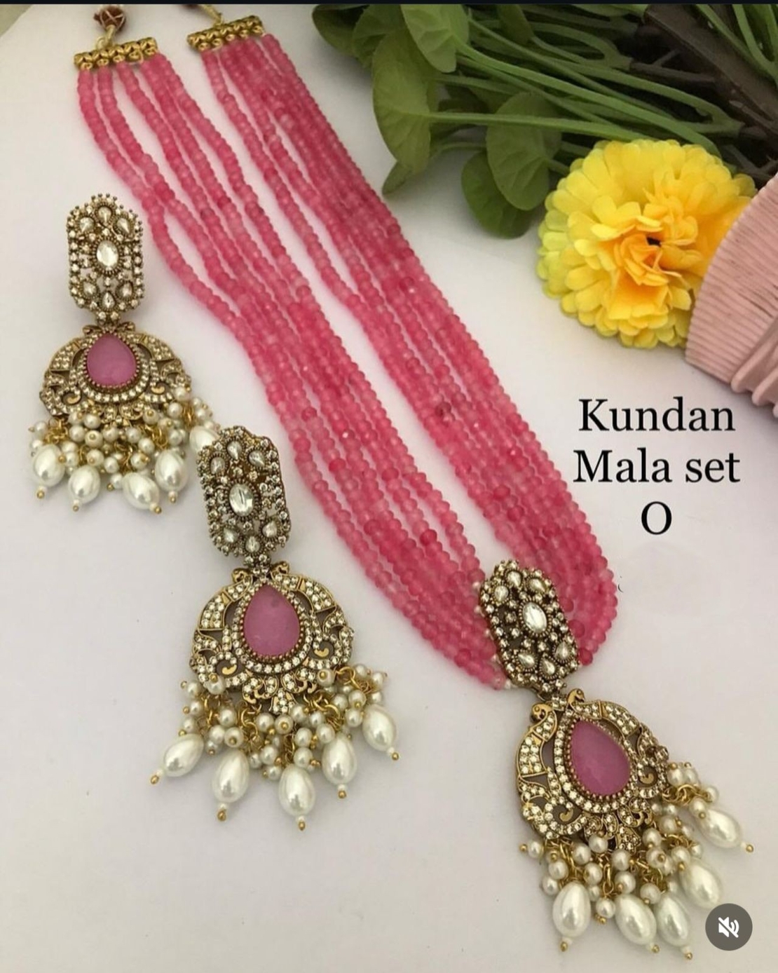 KUNDAN JEWELLERY SET