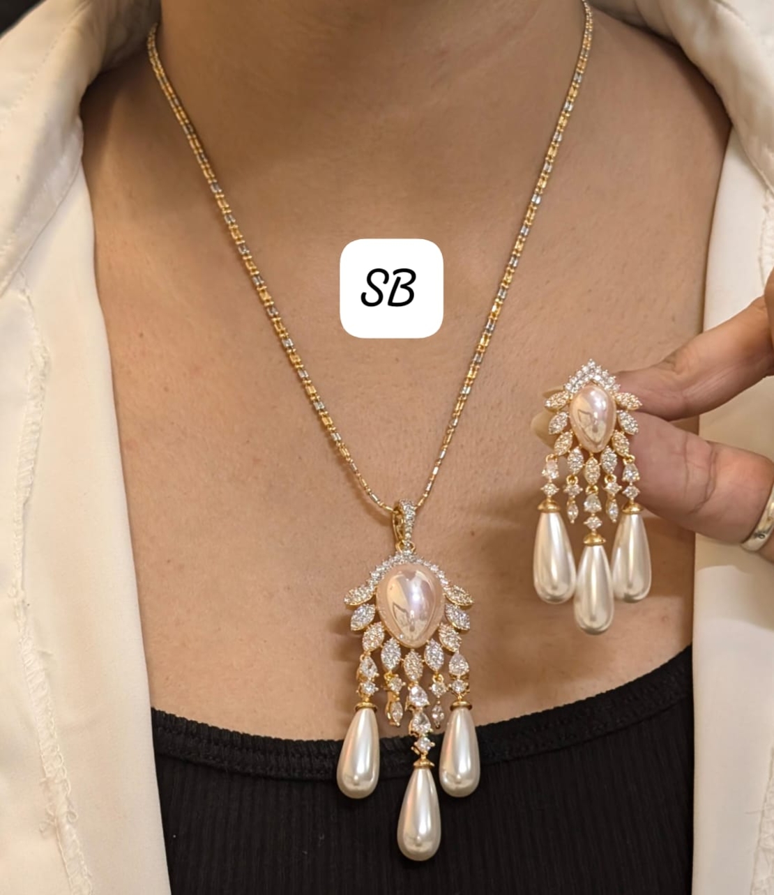 pearl pendant set
