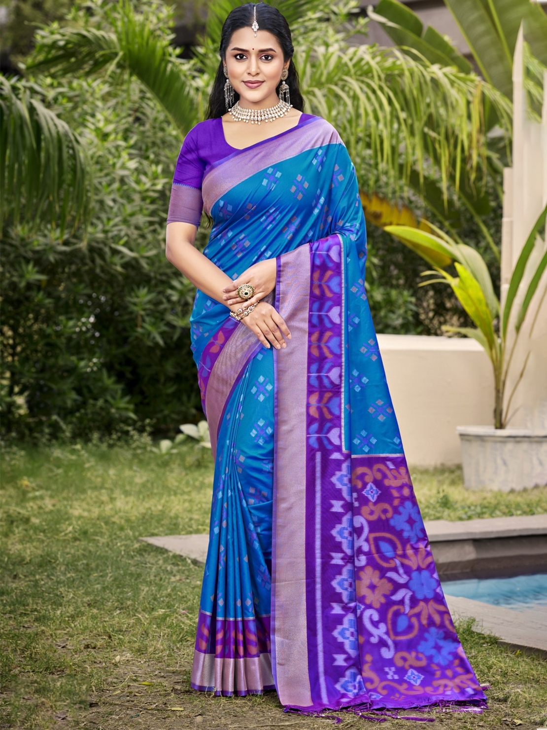 SAREE