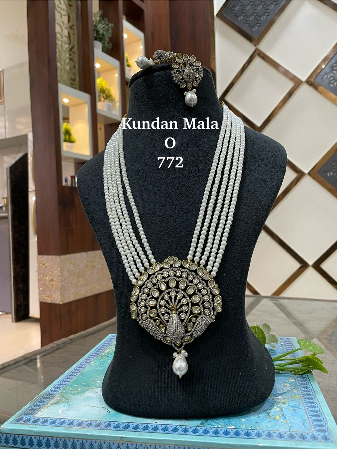 Kundan Mala