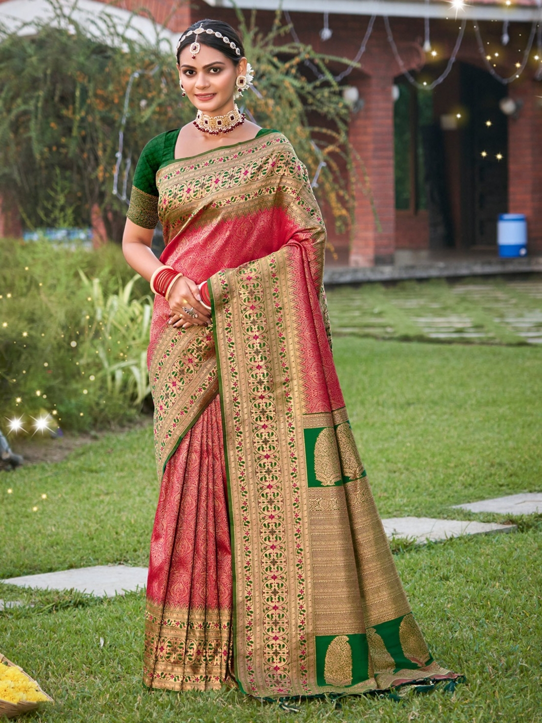 SAREE