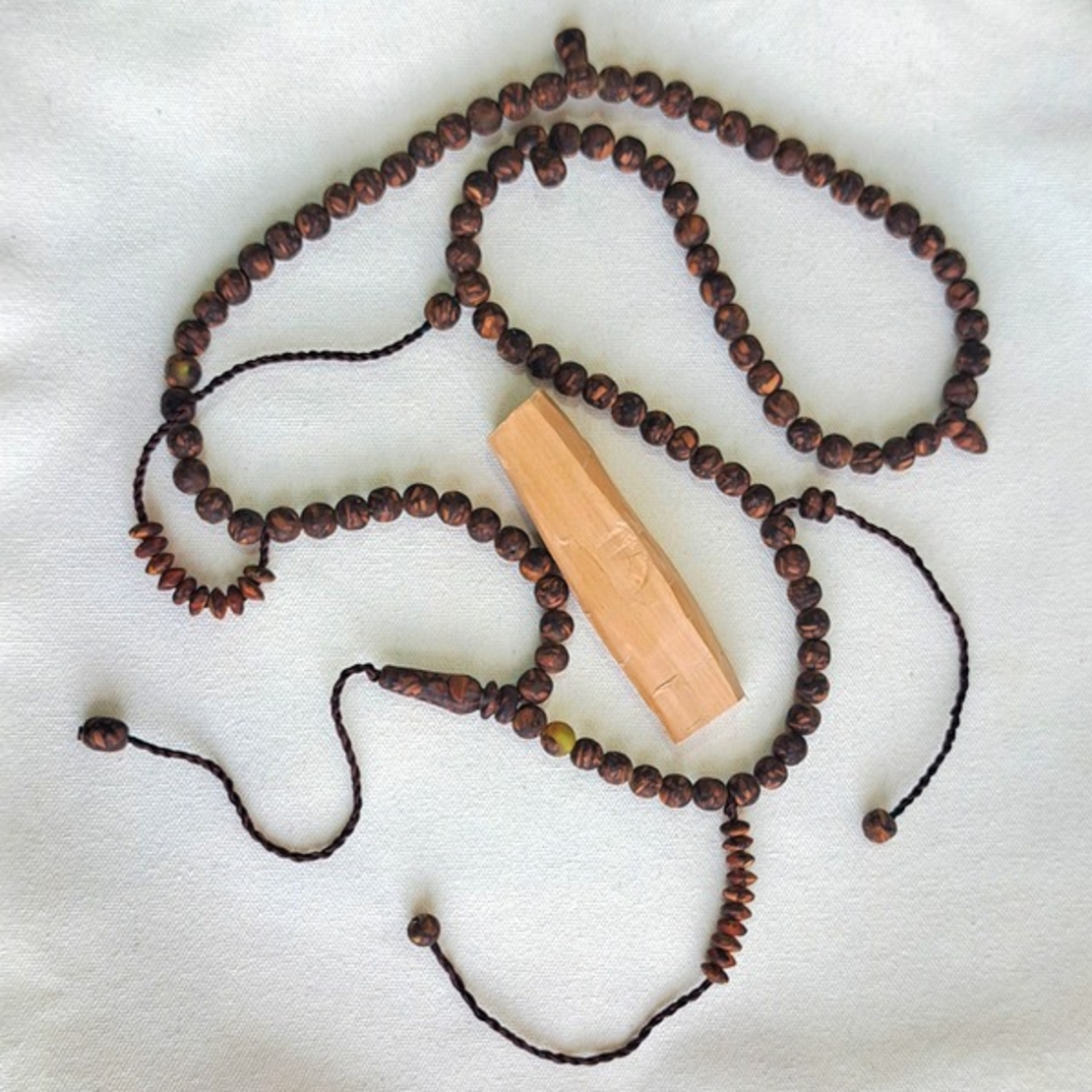 Sandalwood & Musk Tasbih - 100 Beads, 8mm