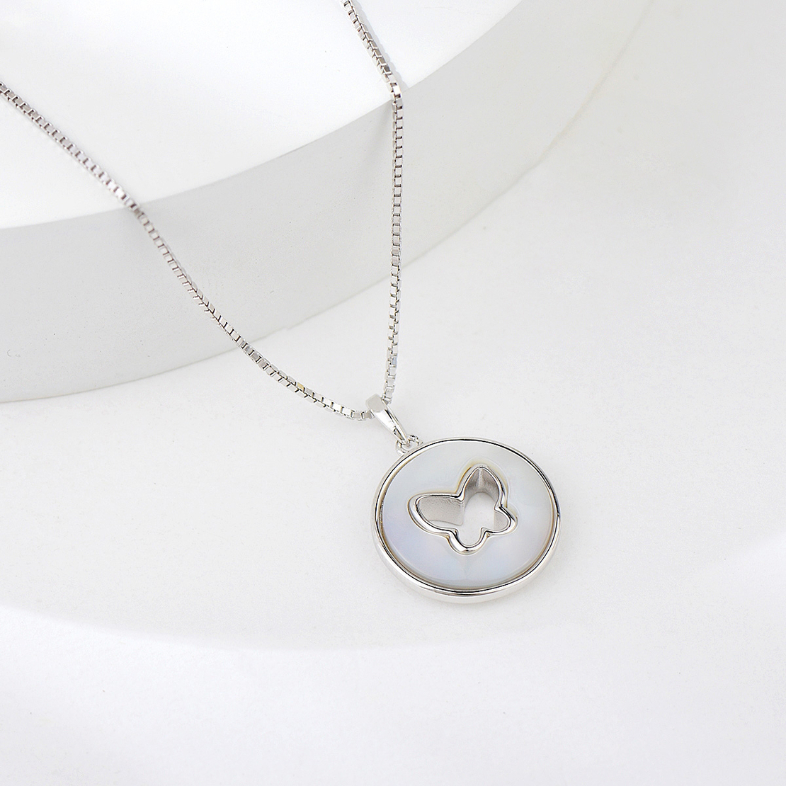 Сребърно колие Седефена Пеперуда | колекция Delicate Silver