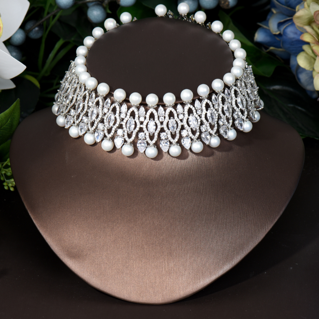 NECKLACE WHITE GOLD PLATING WITH PEARLS
