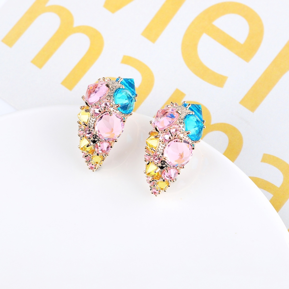 YELLOW GOLD PLATED EARRINGS